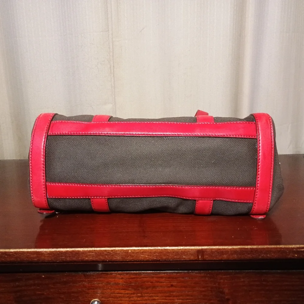 Prada Tessuto Shoulder Bag - Picture 4 of 10